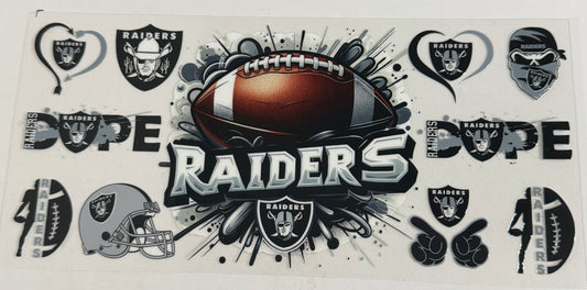 RAIDERS 0353