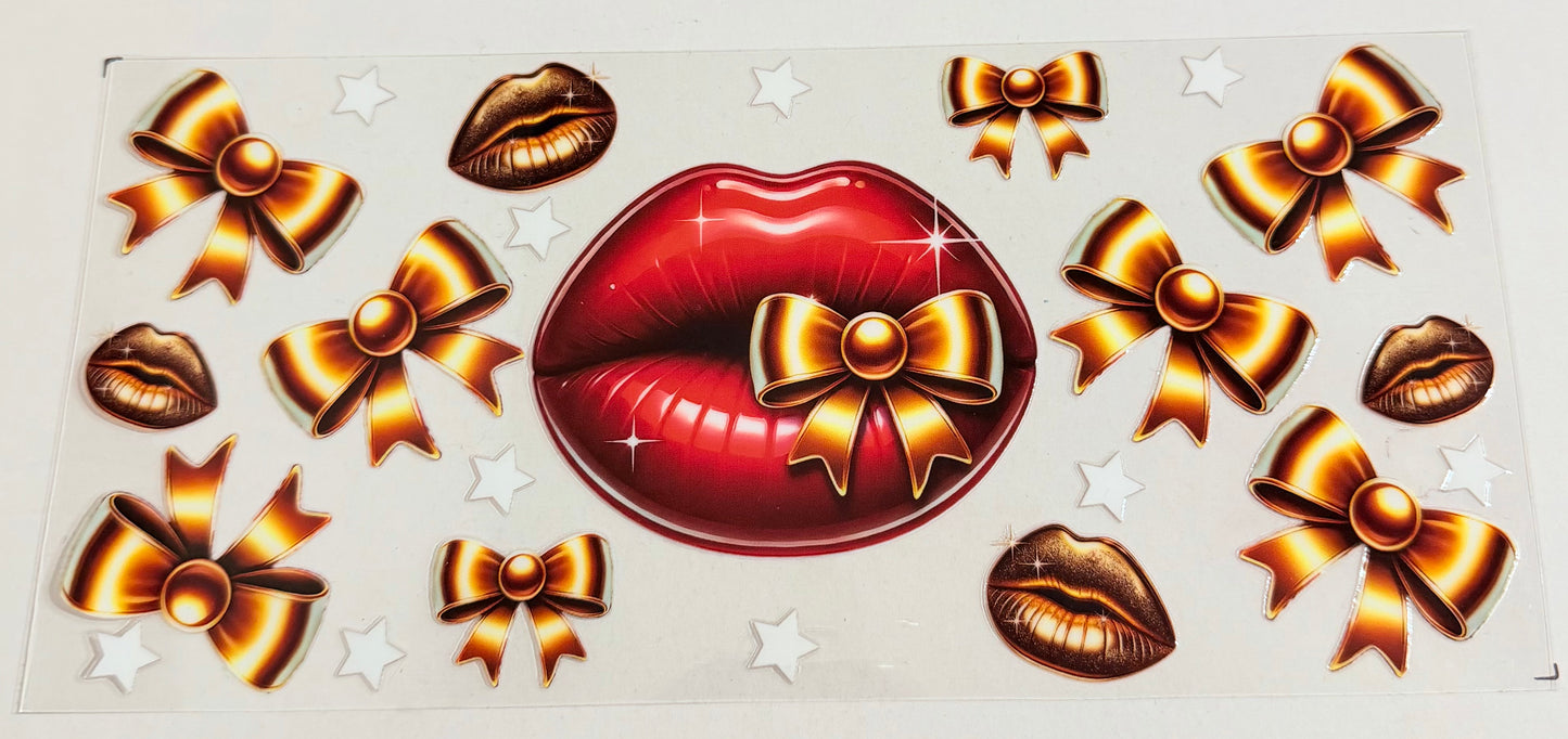 Lips/Bows 0486